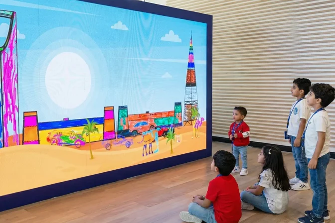 AR Color to life